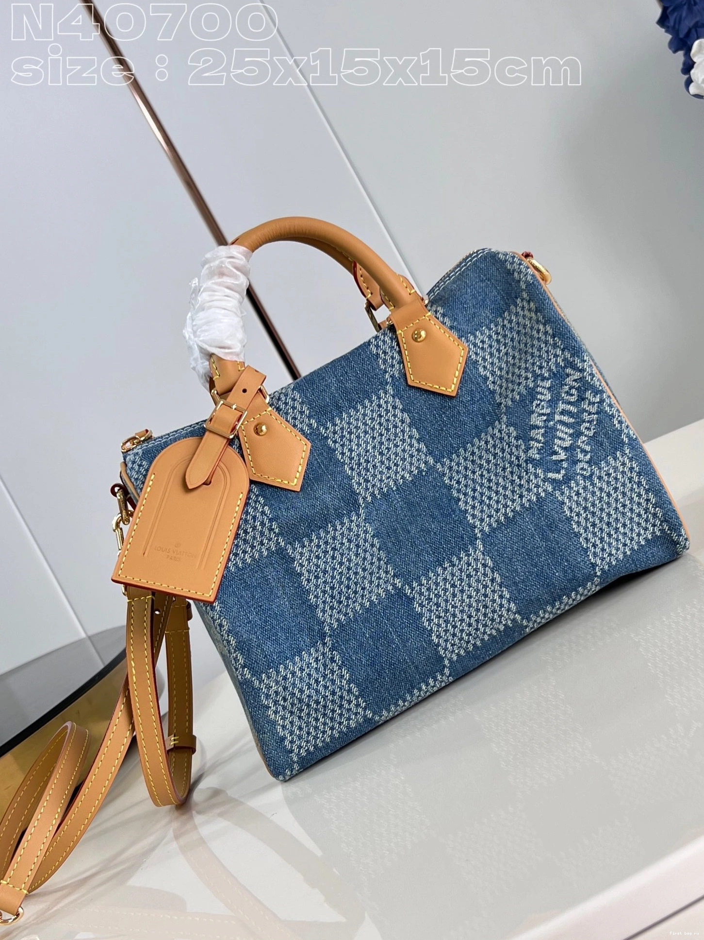 First bag ru 25 SPEEDY Louis Vuitton 0801
